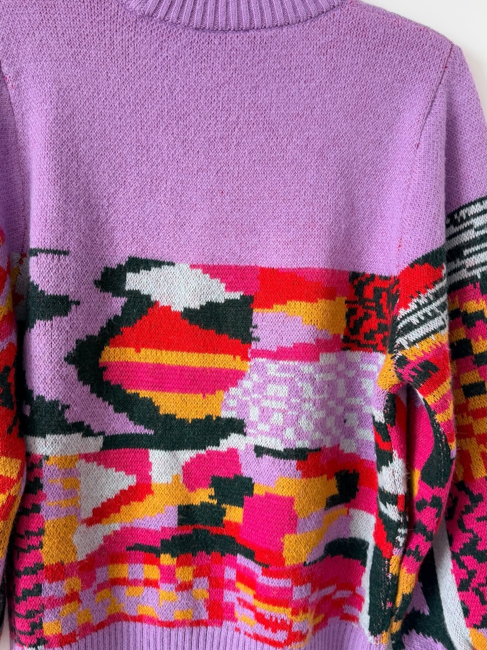 FARM RIO Lilac Geometric Pattern Crewneck Sweater - Picture 8 of 11